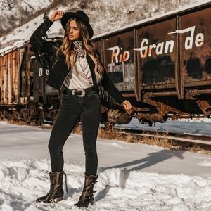 Cora Black Boots - Freebird